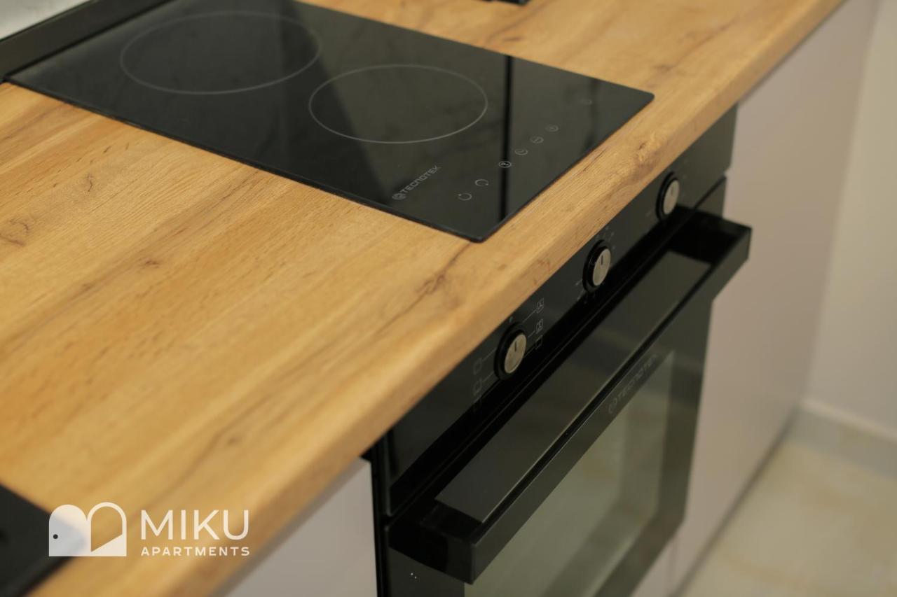 Miku Apartment - Glamorous 1Bedroom Apartment At Olympic Residence Тирана Екстер'єр фото